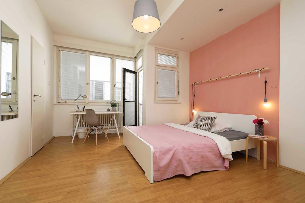 פראג Apartments Ve Smeckach 27 מראה חיצוני תמונה