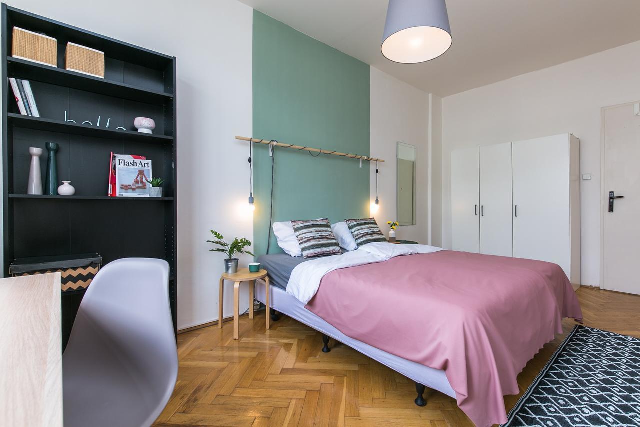 פראג Apartments Ve Smeckach 27 מראה חיצוני תמונה
